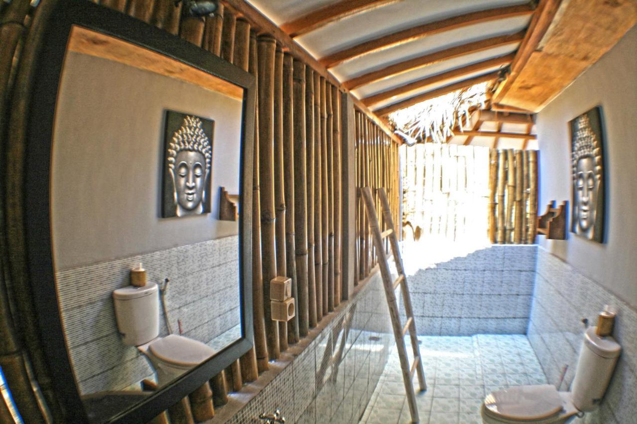 El Jardin De Shambala Hotel Gili Air Exterior photo