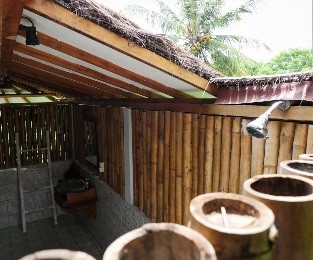El Jardin De Shambala Hotel Gili Air Exterior photo